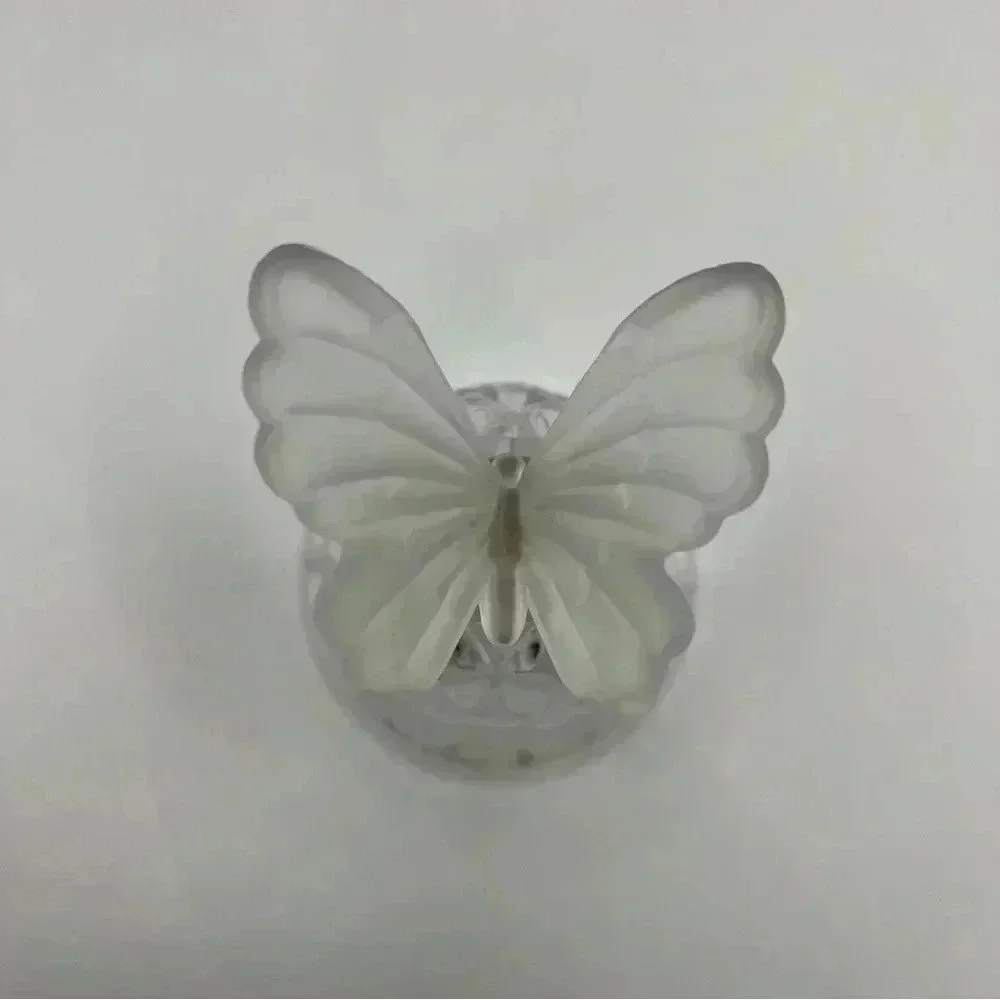 Vintage Crystal Butterfly Bell Hofbaur Germany Frosted 5” Etched - Picture 4 of 5